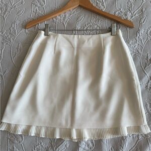 French Connection Cream A-Line Mini Skirt Pleated